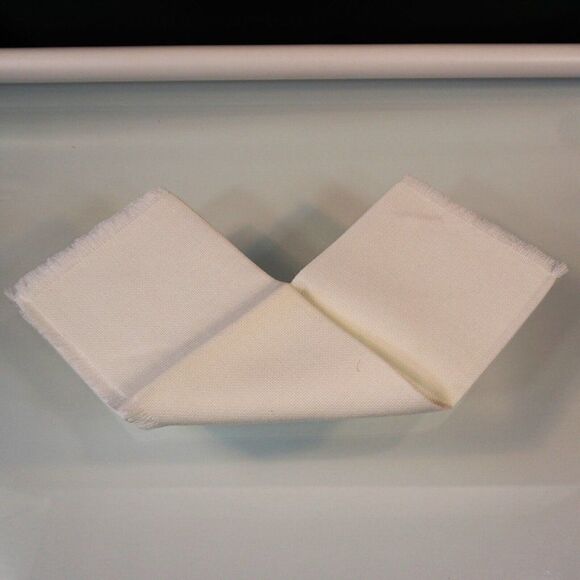 Crafters Pride Sal-Em Cloth White Breadcover 14 Count Fringed 18" x 18" - Picture 3 of 3